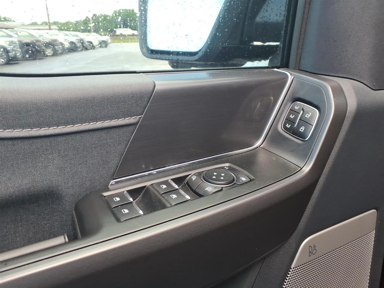Ford F-150  2025