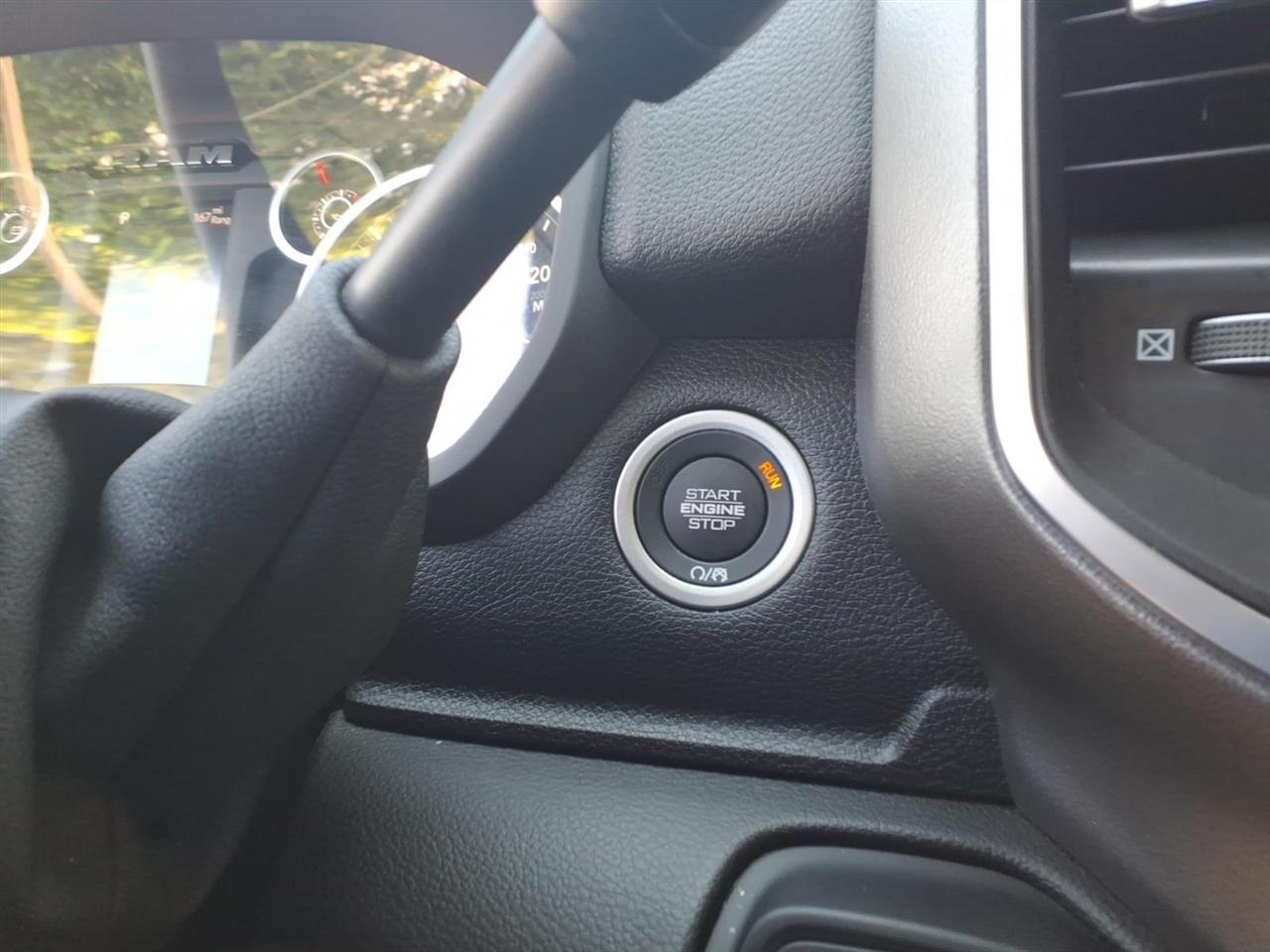 RAM 2500  2025