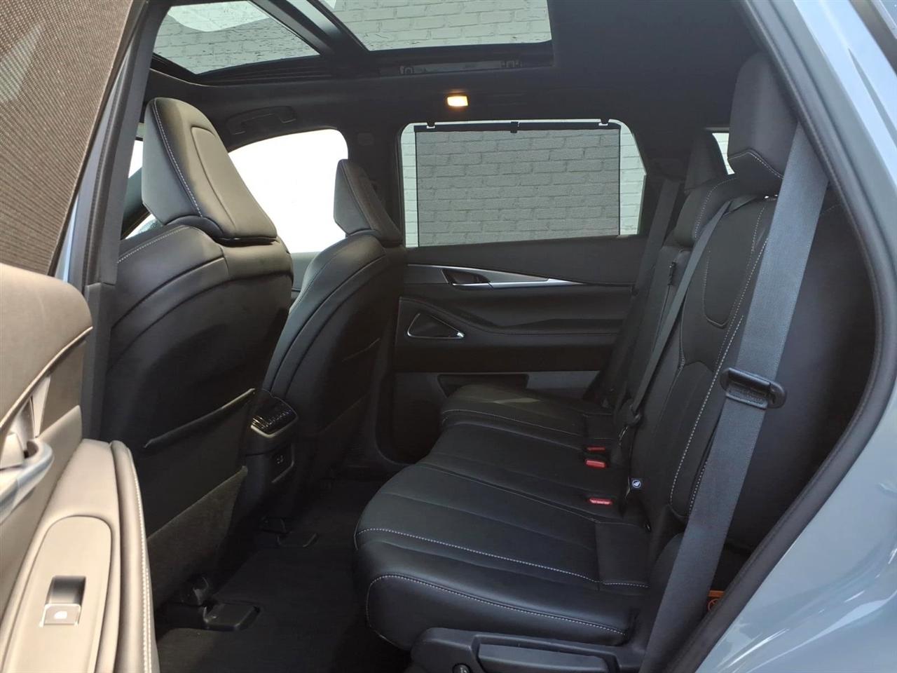 Infiniti QX60  2025