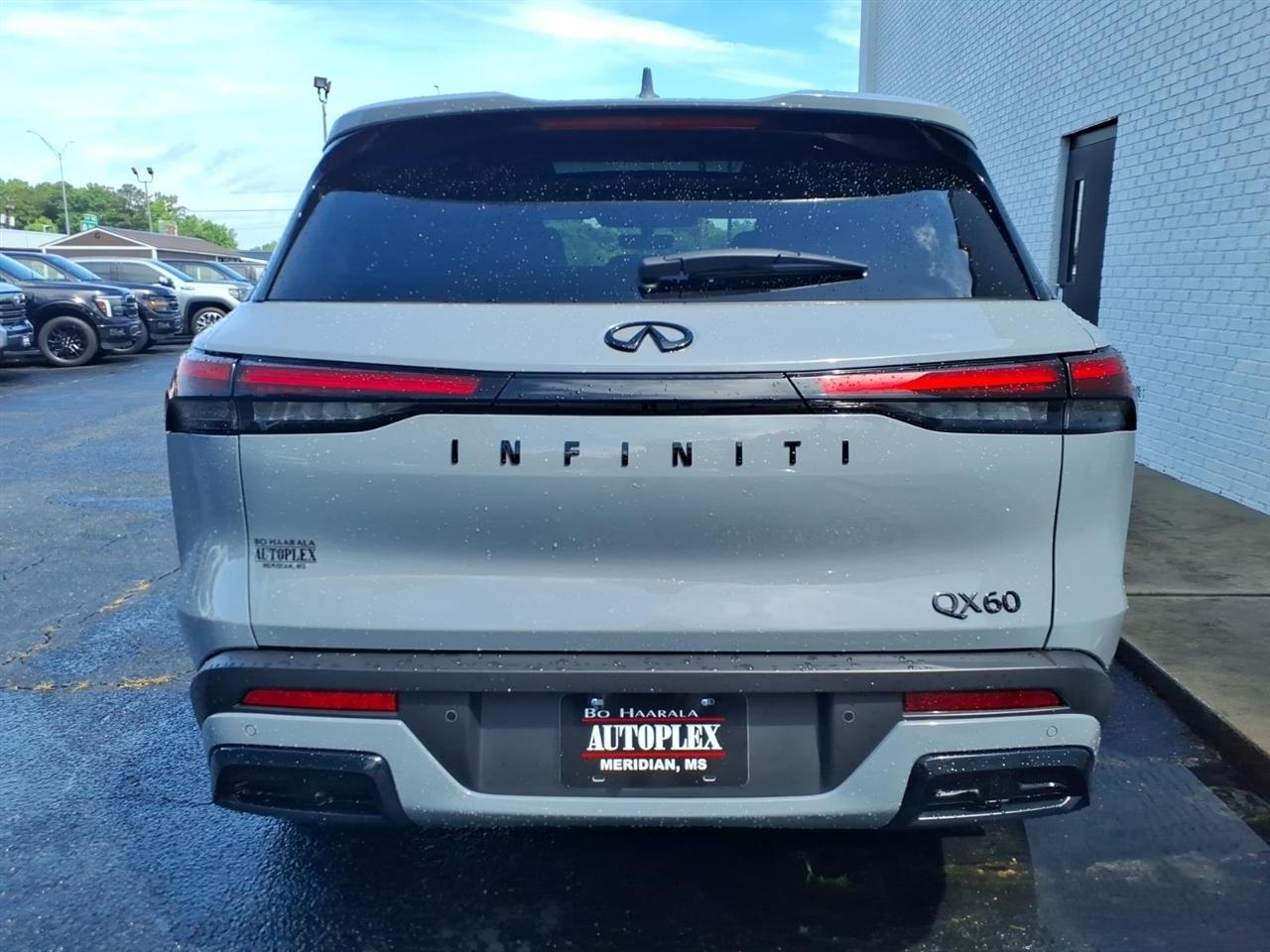 Infiniti QX60  2025