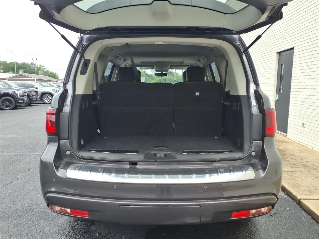 Infiniti QX80  2024