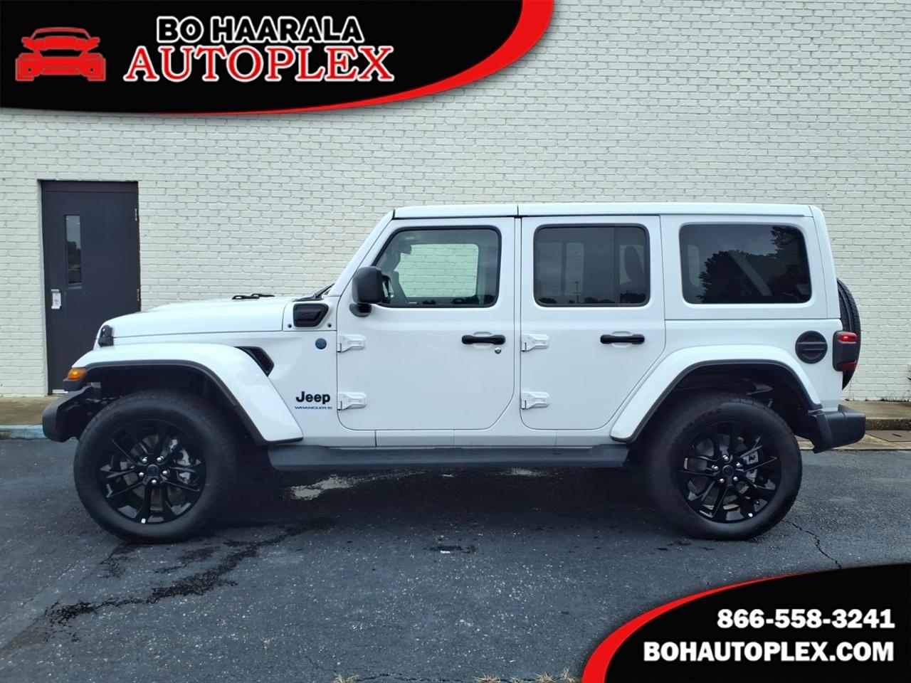 2025 Jeep Wrangler 4xe Sahara 4XE's photo