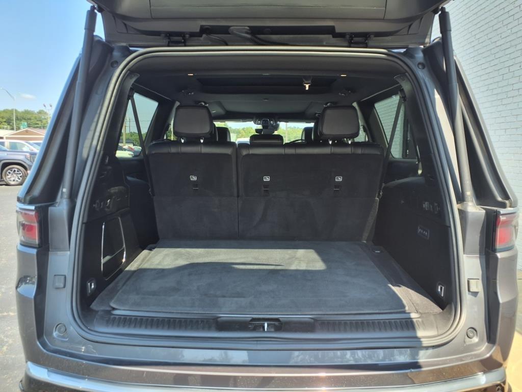 Jeep Wagoneer L  2024