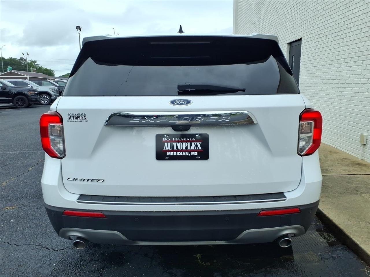 Ford Explorer  2022