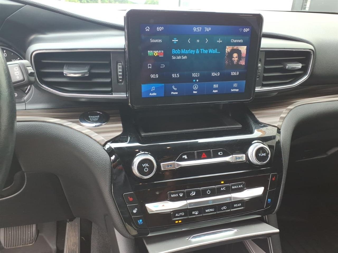 Ford Explorer  2022