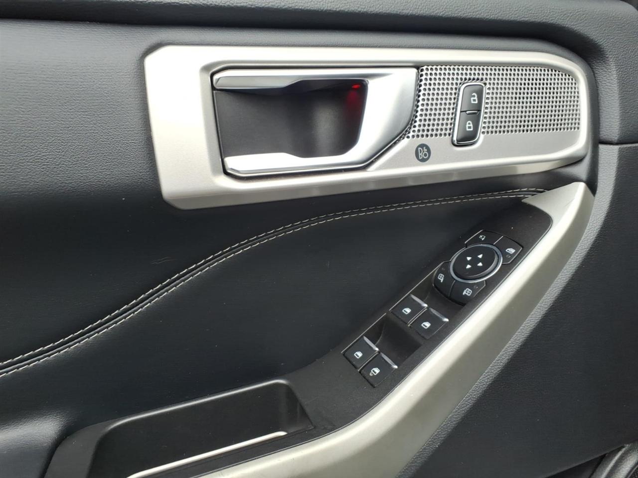 Ford Explorer  2022