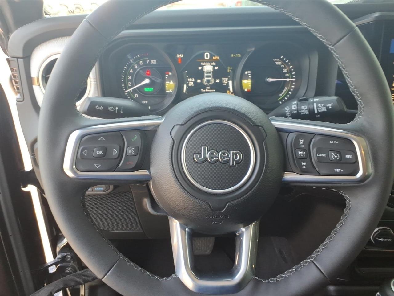 Jeep Wrangler 4xe  2025