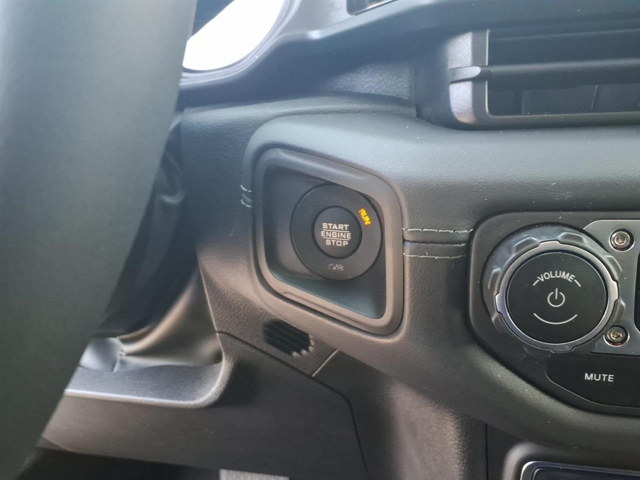 Jeep Wrangler 4xe  2025