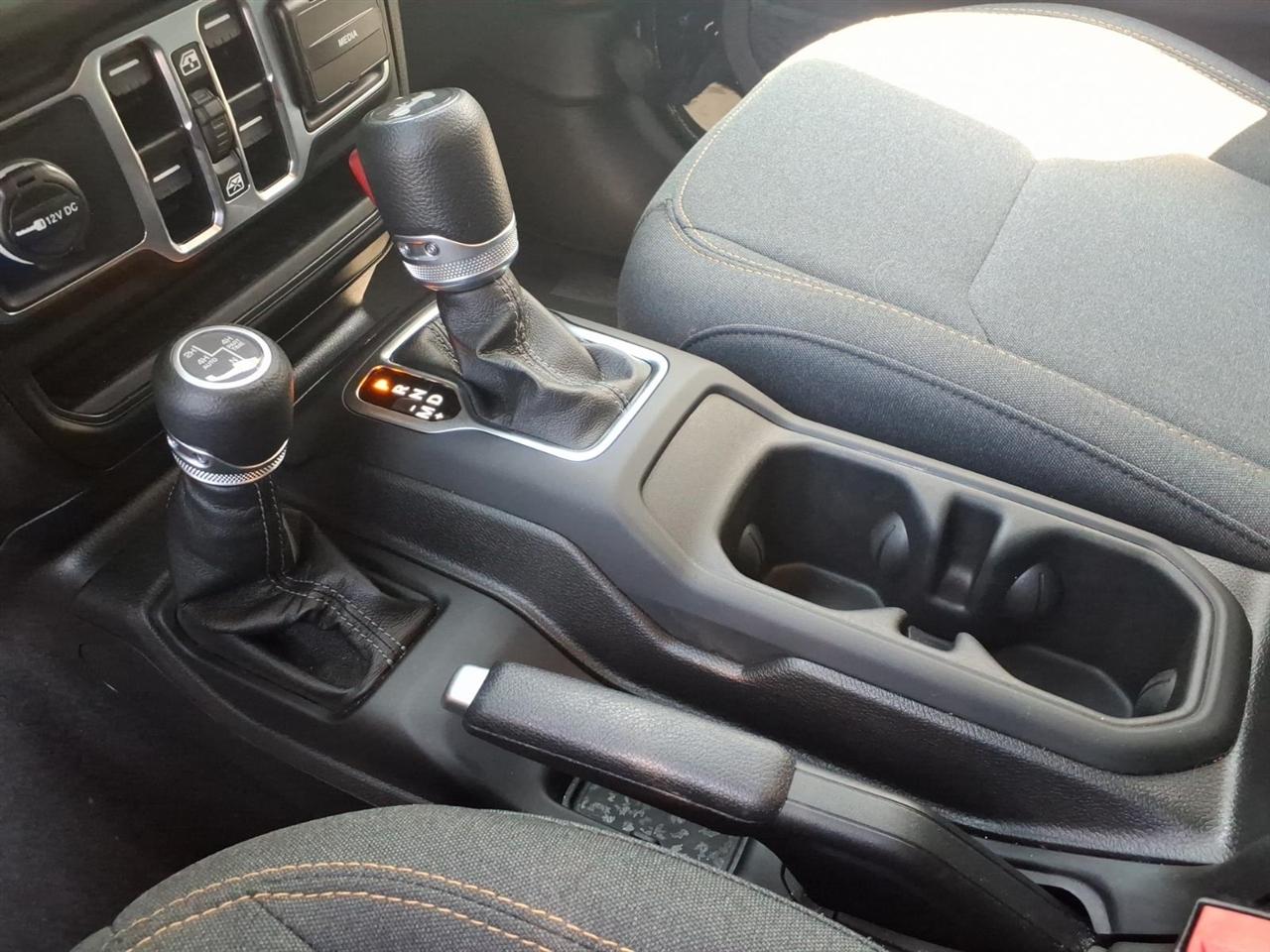 Jeep Wrangler 4xe  2025