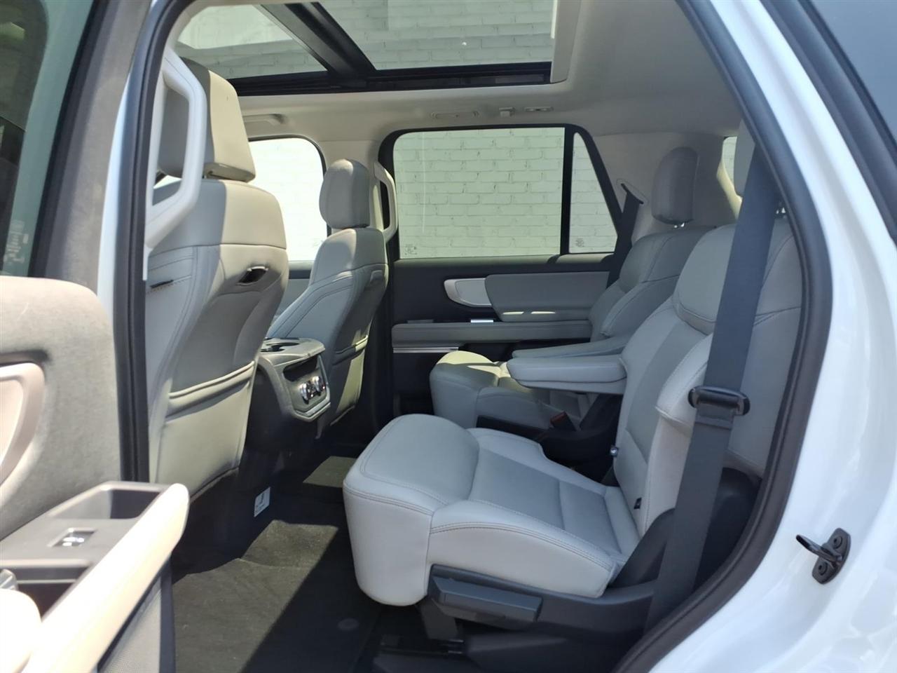 Ford Expedition  2025