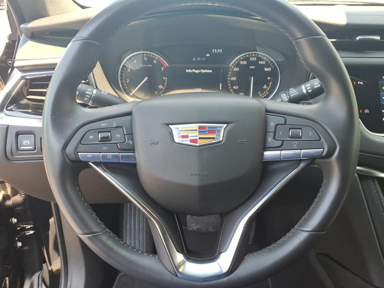 Cadillac XT6 Luxury AWD 2024
