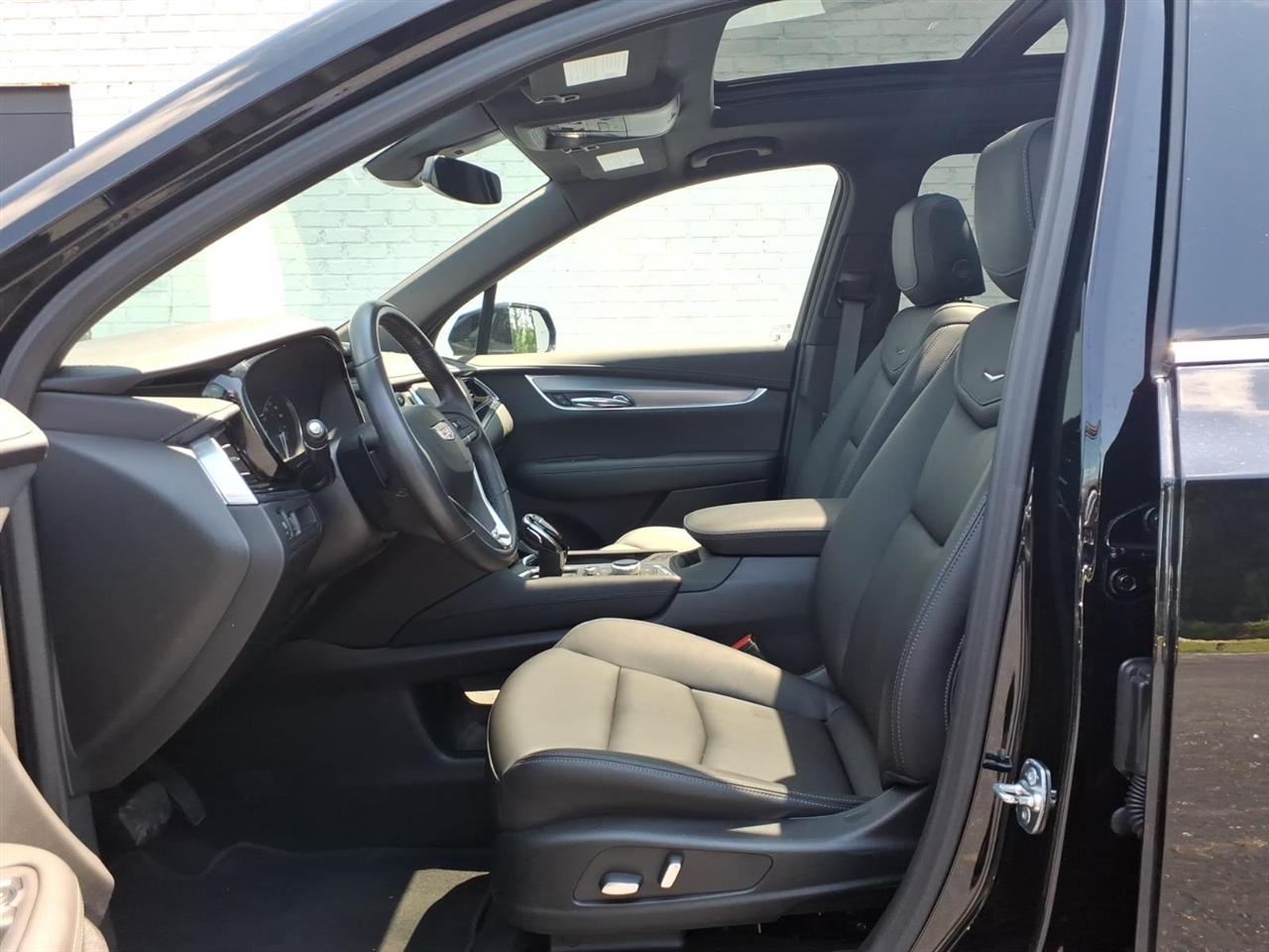 Cadillac XT6 Luxury AWD 2024
