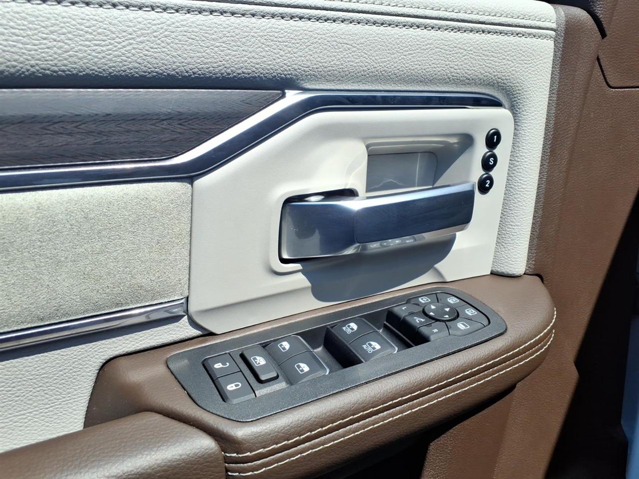 RAM 2500  2025