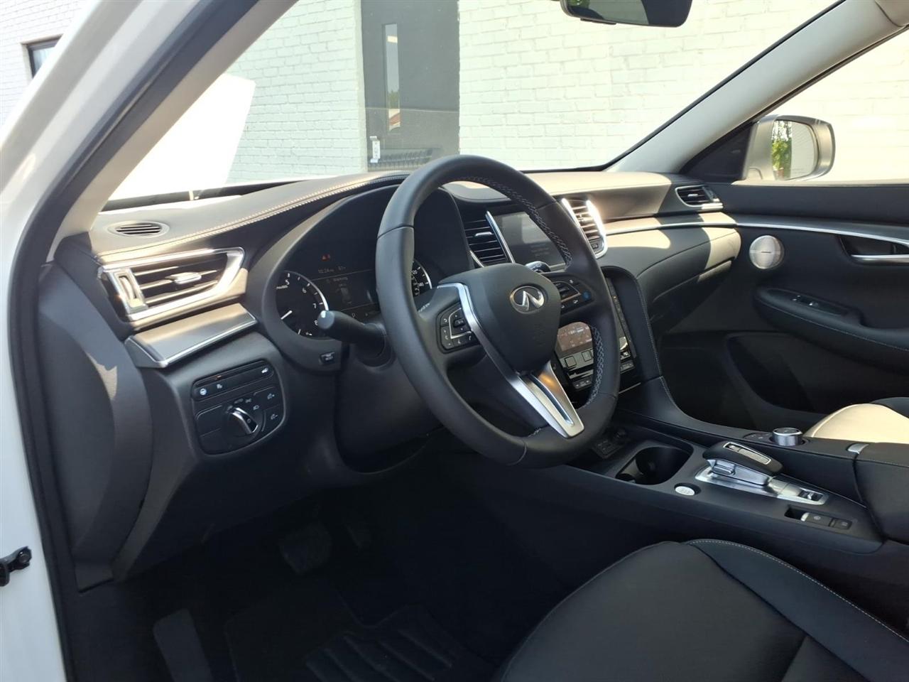 Infiniti QX50  2024