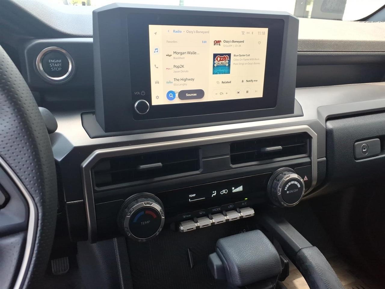Toyota 4Runner SR5 2WD 2025