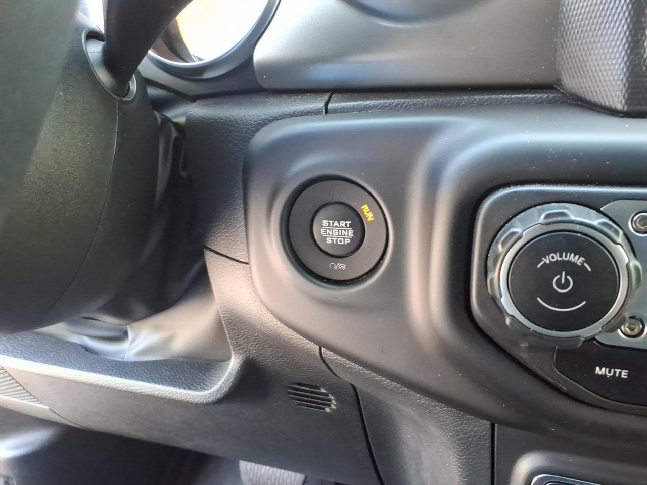 Jeep Wrangler  2023