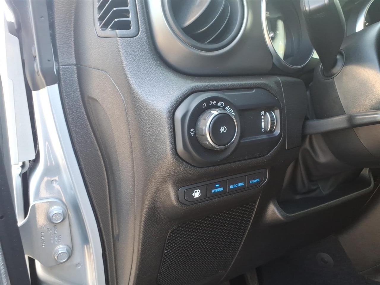 Jeep Wrangler  2023