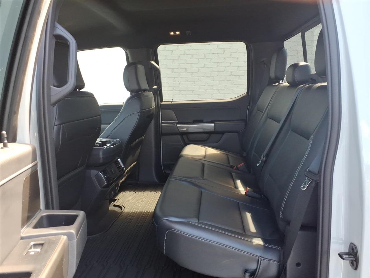 Ford F-150 XLT 4WD SuperCrew 5.5' Box 2023