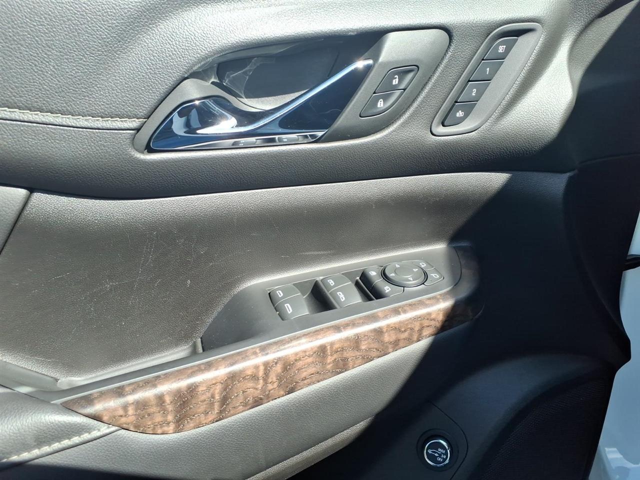 GMC Acadia  2023