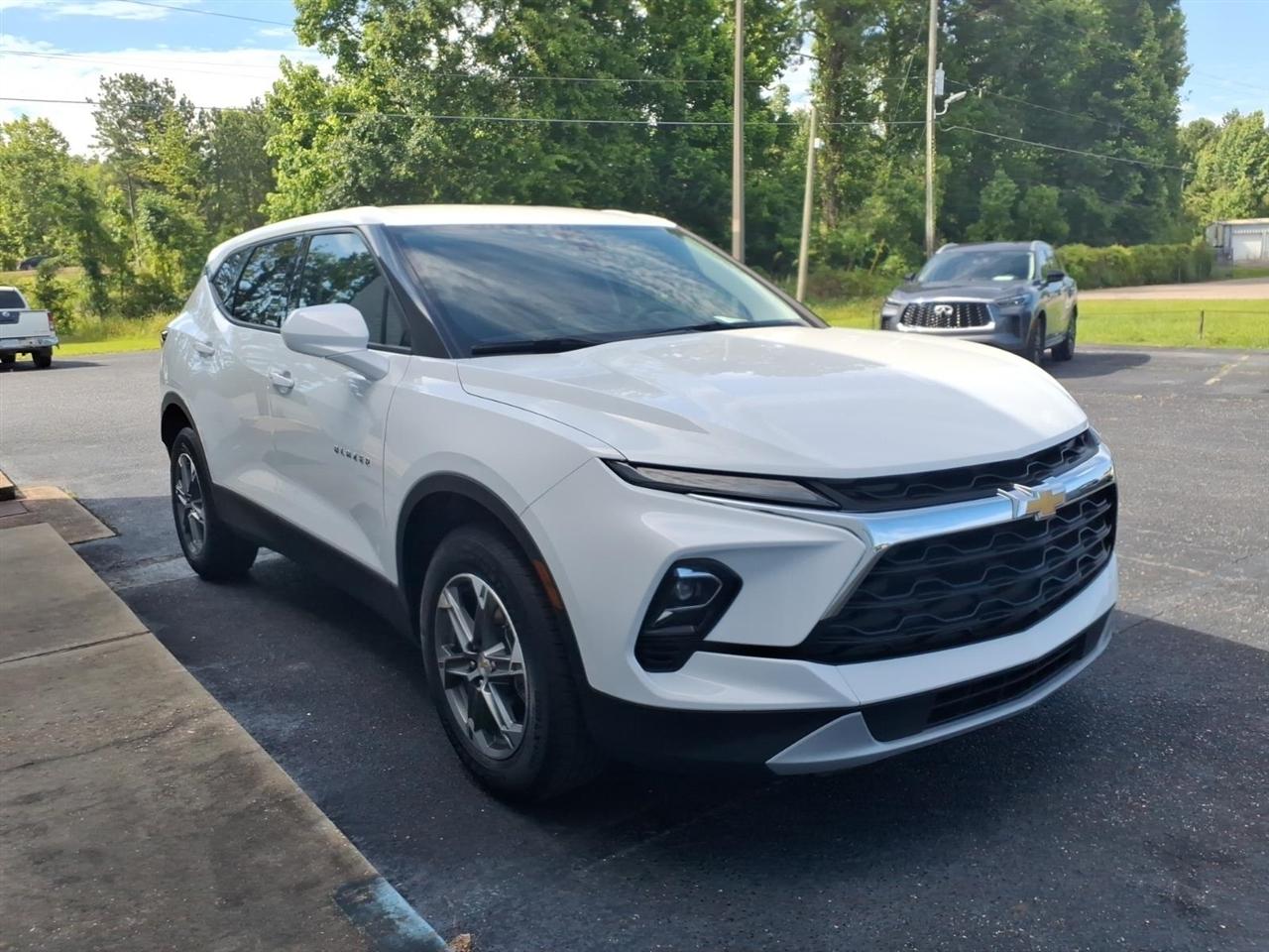 Chevrolet Blazer FWD 4dr LT w/2LT 2025