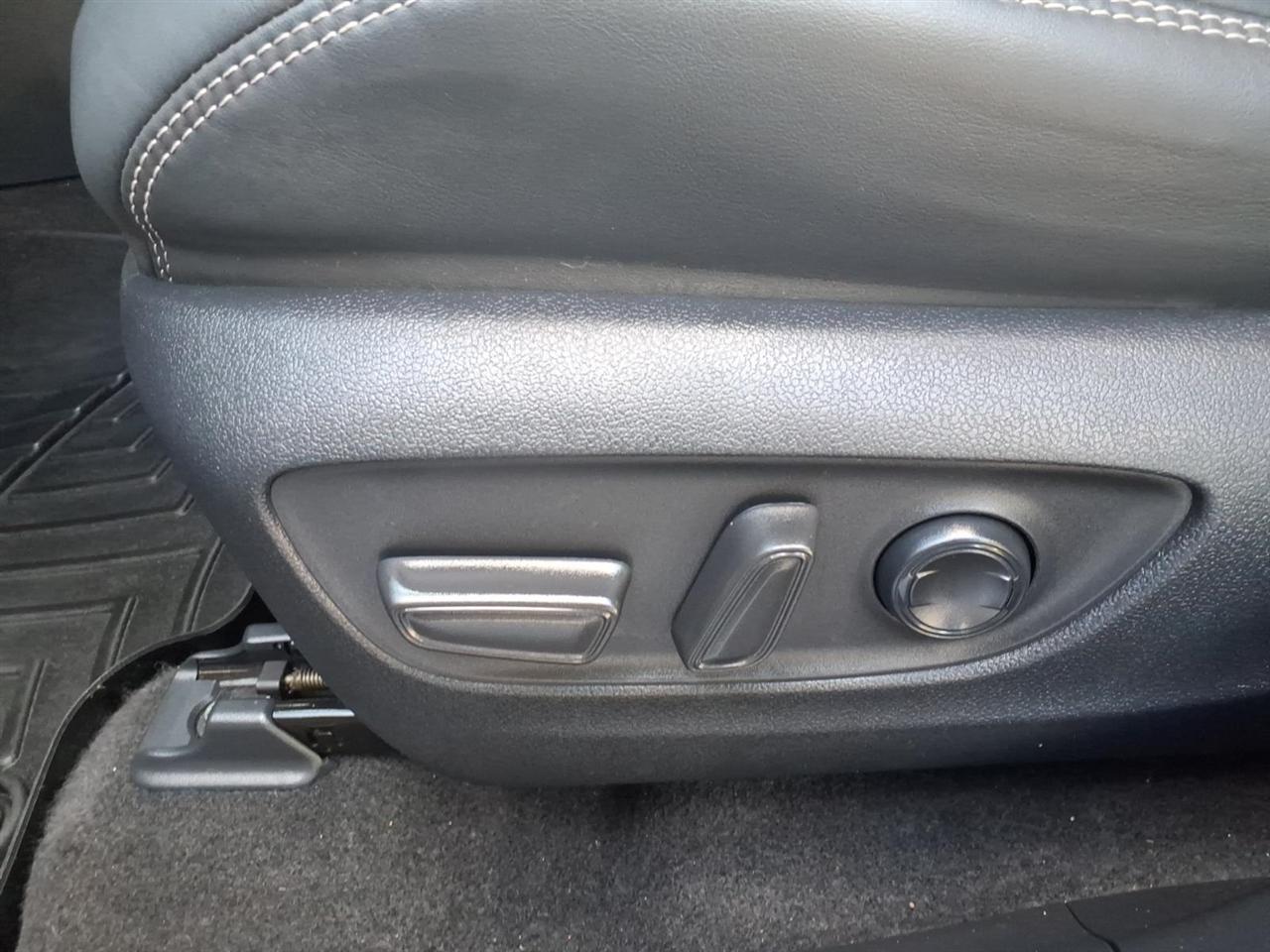 Toyota RAV4  2023