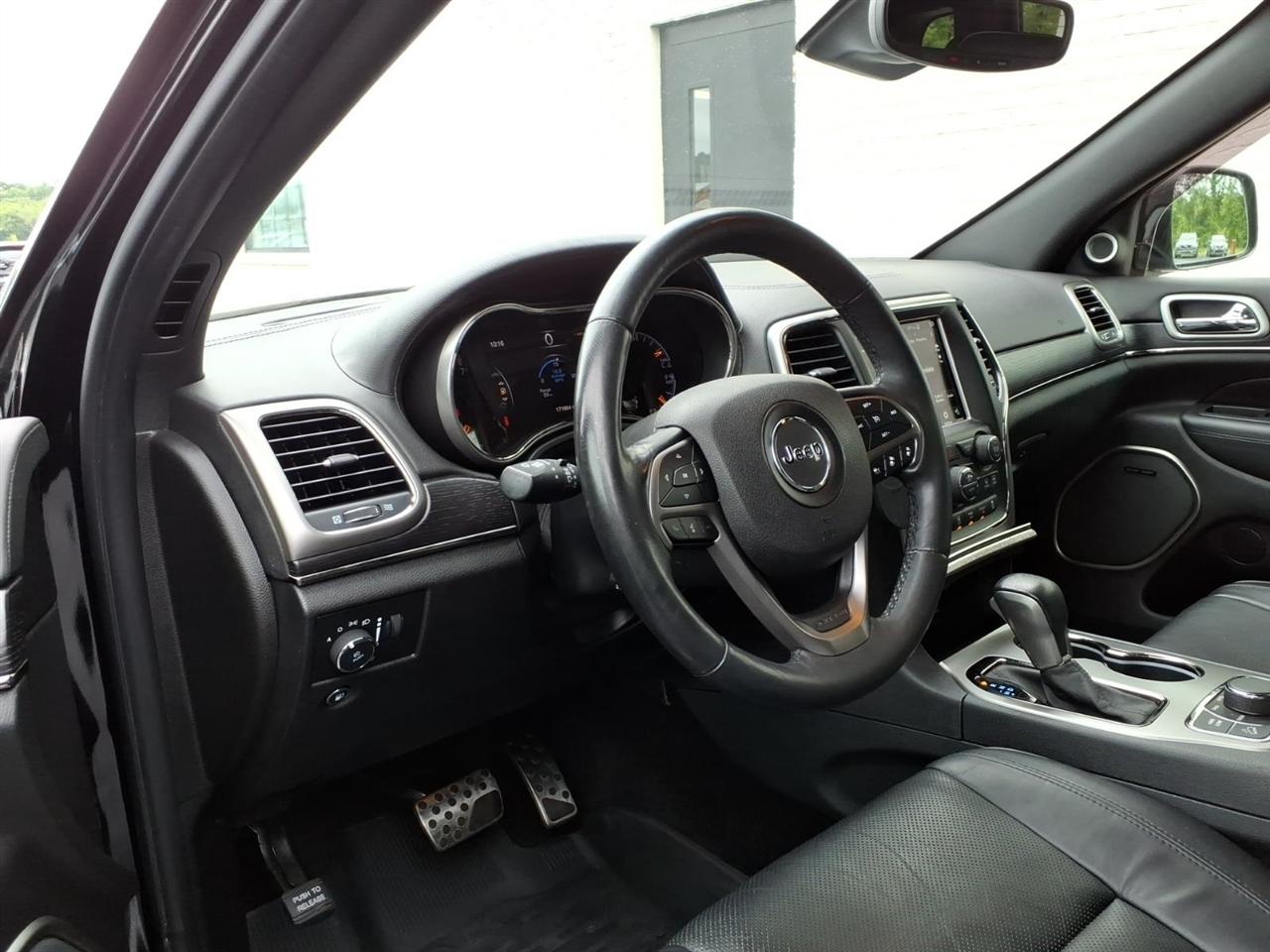 Jeep Grand Cherokee  2018