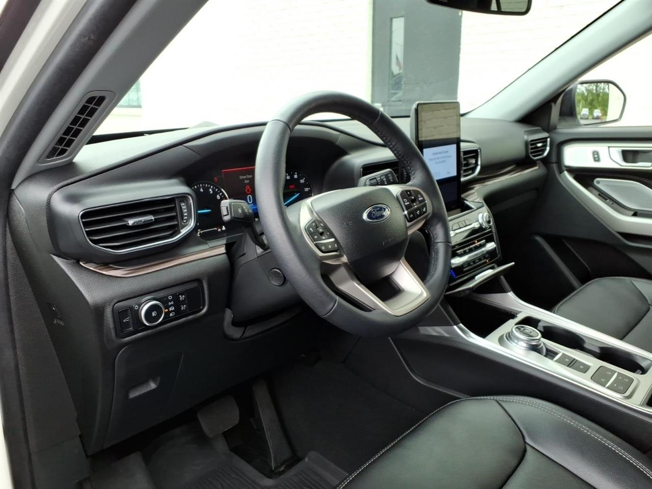 Ford Explorer  2024