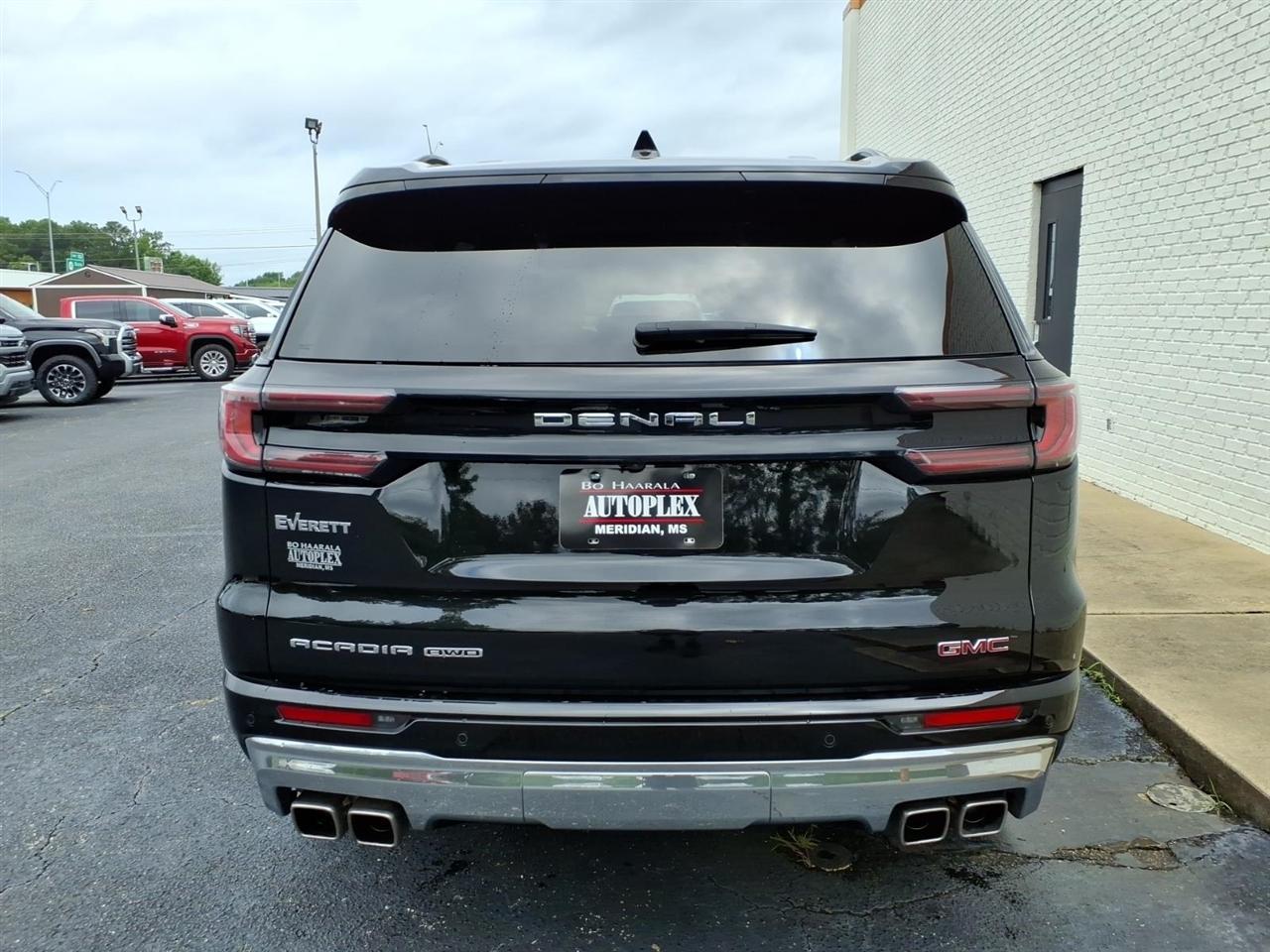 GMC Acadia  2024