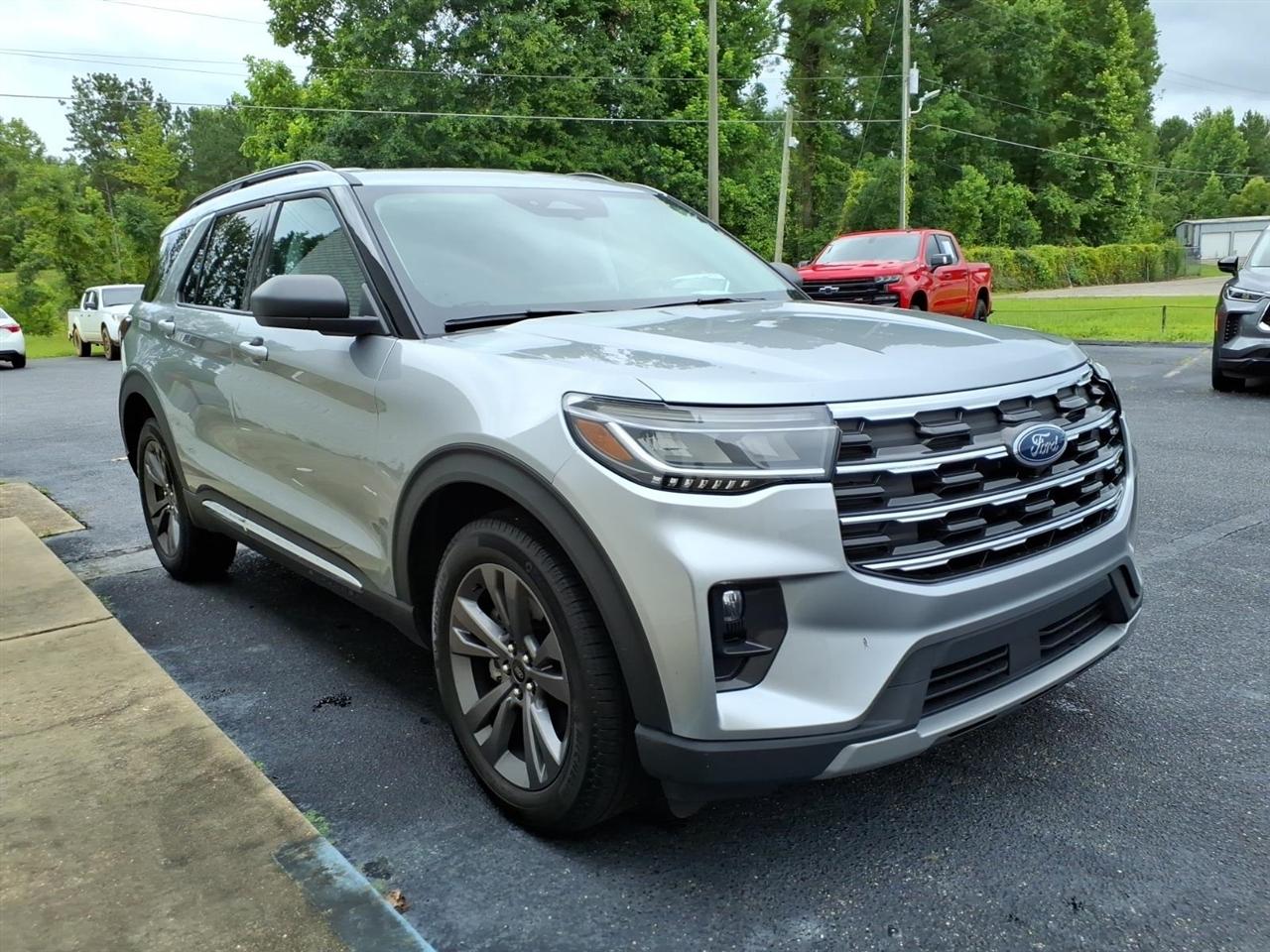 Ford Explorer  2025