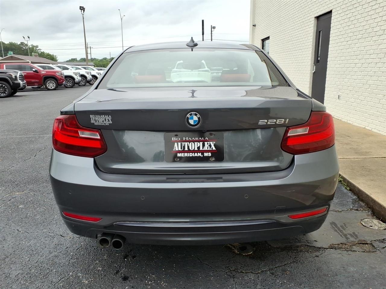 BMW 2-Series  2016