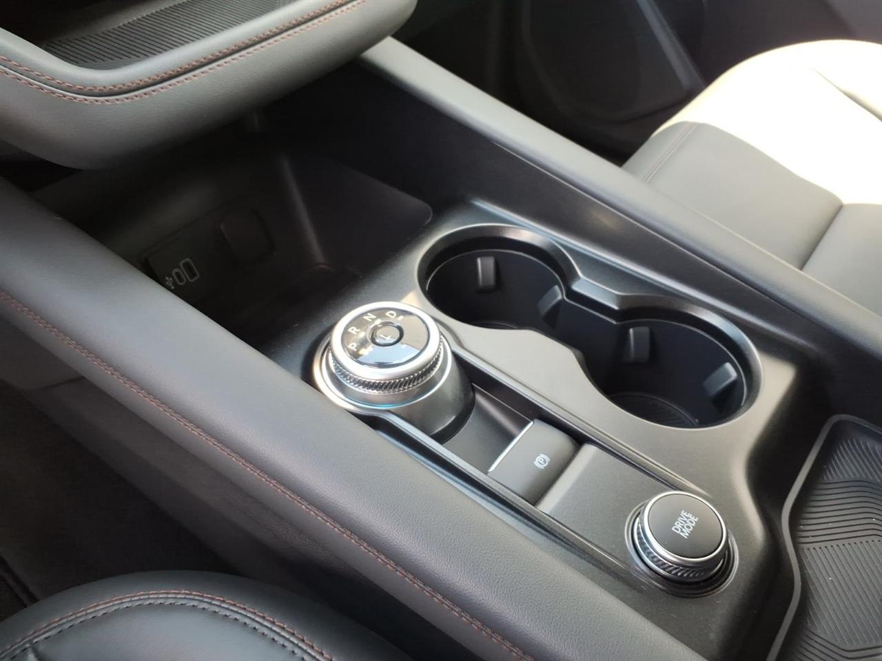 Ford Explorer  2026