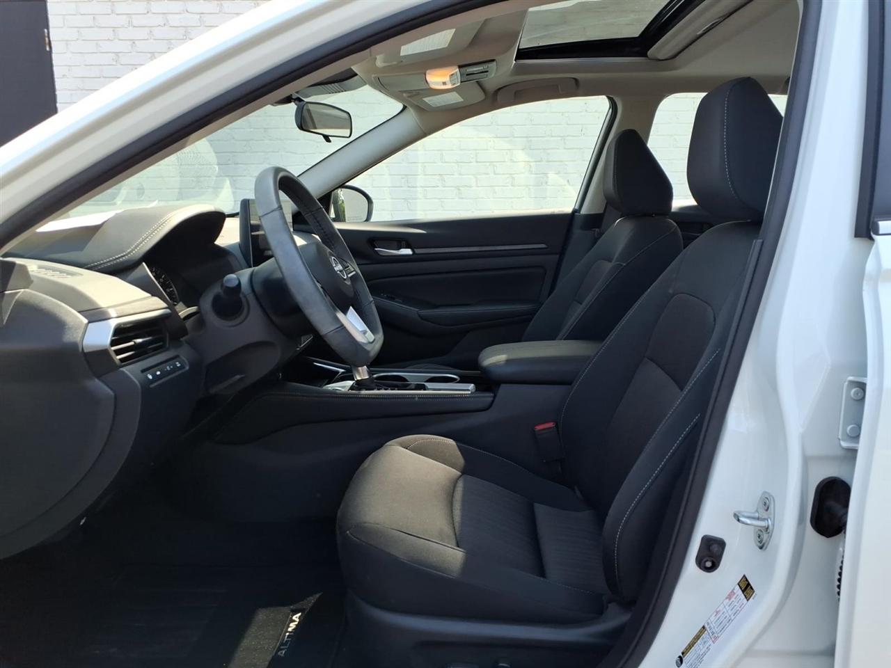 Nissan Altima 2.5 SV 2024