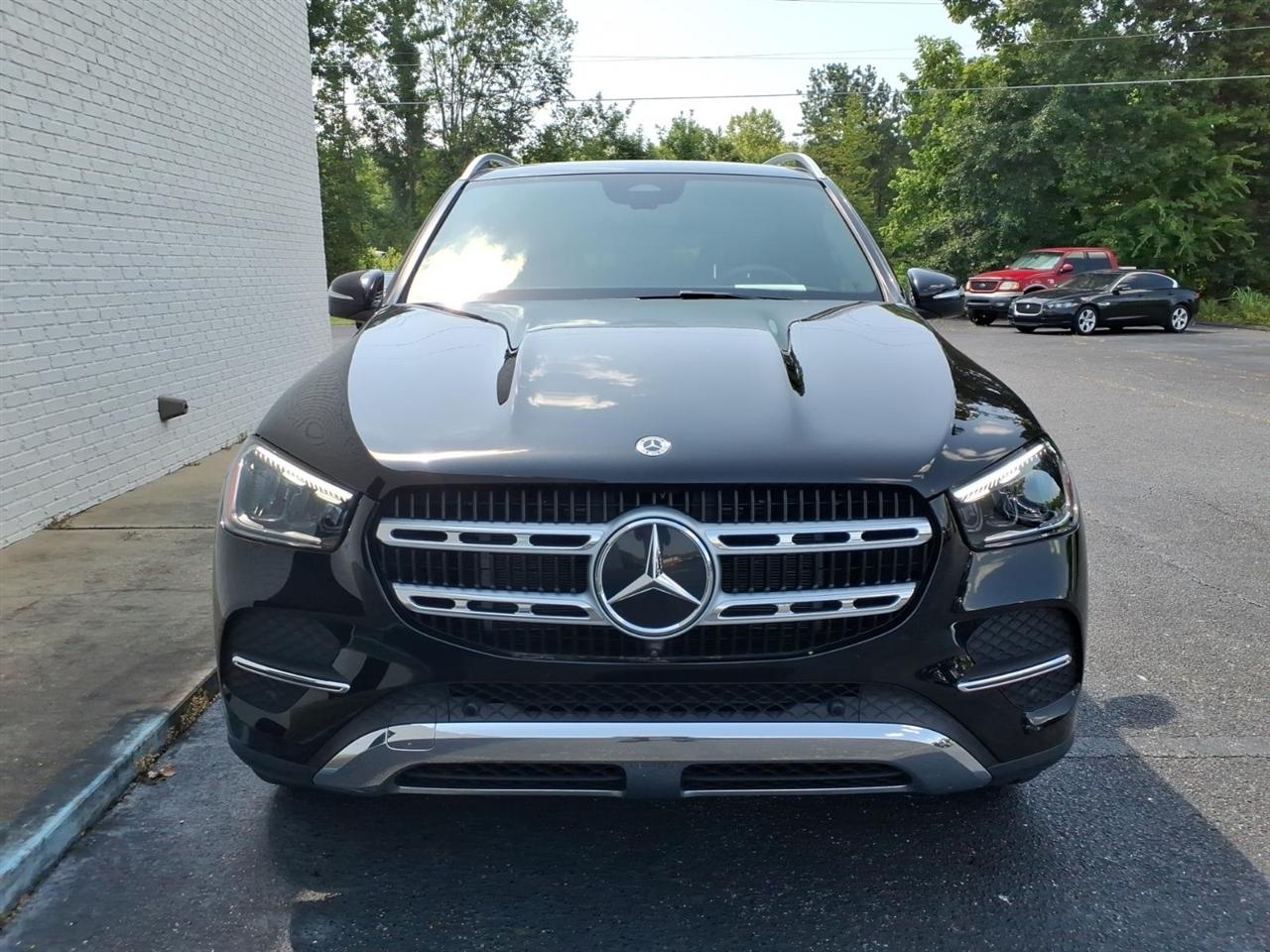 Mercedes-Benz GLE-Class  2025