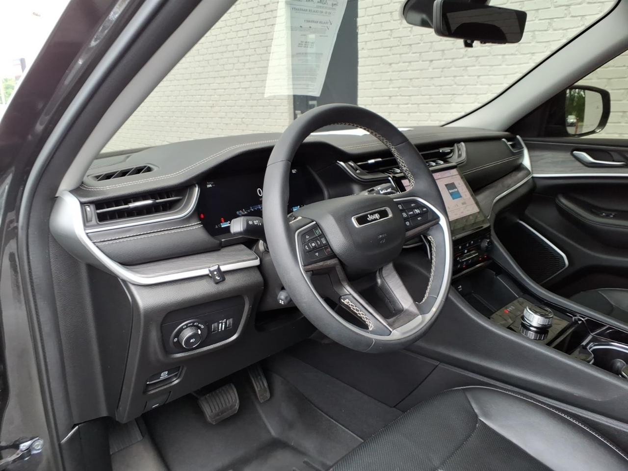 Jeep Grand Cherokee L  2023