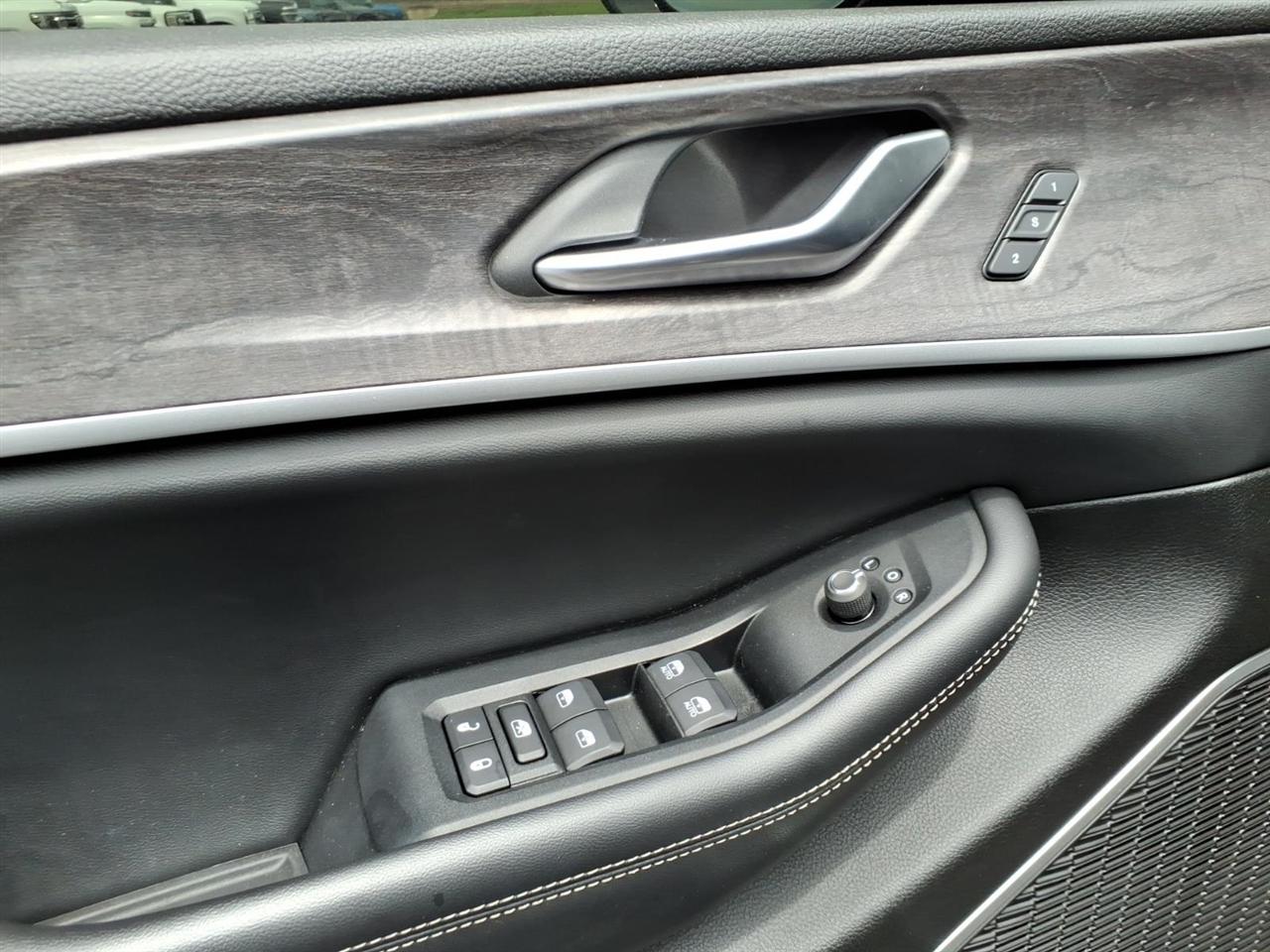 Jeep Grand Cherokee L  2023