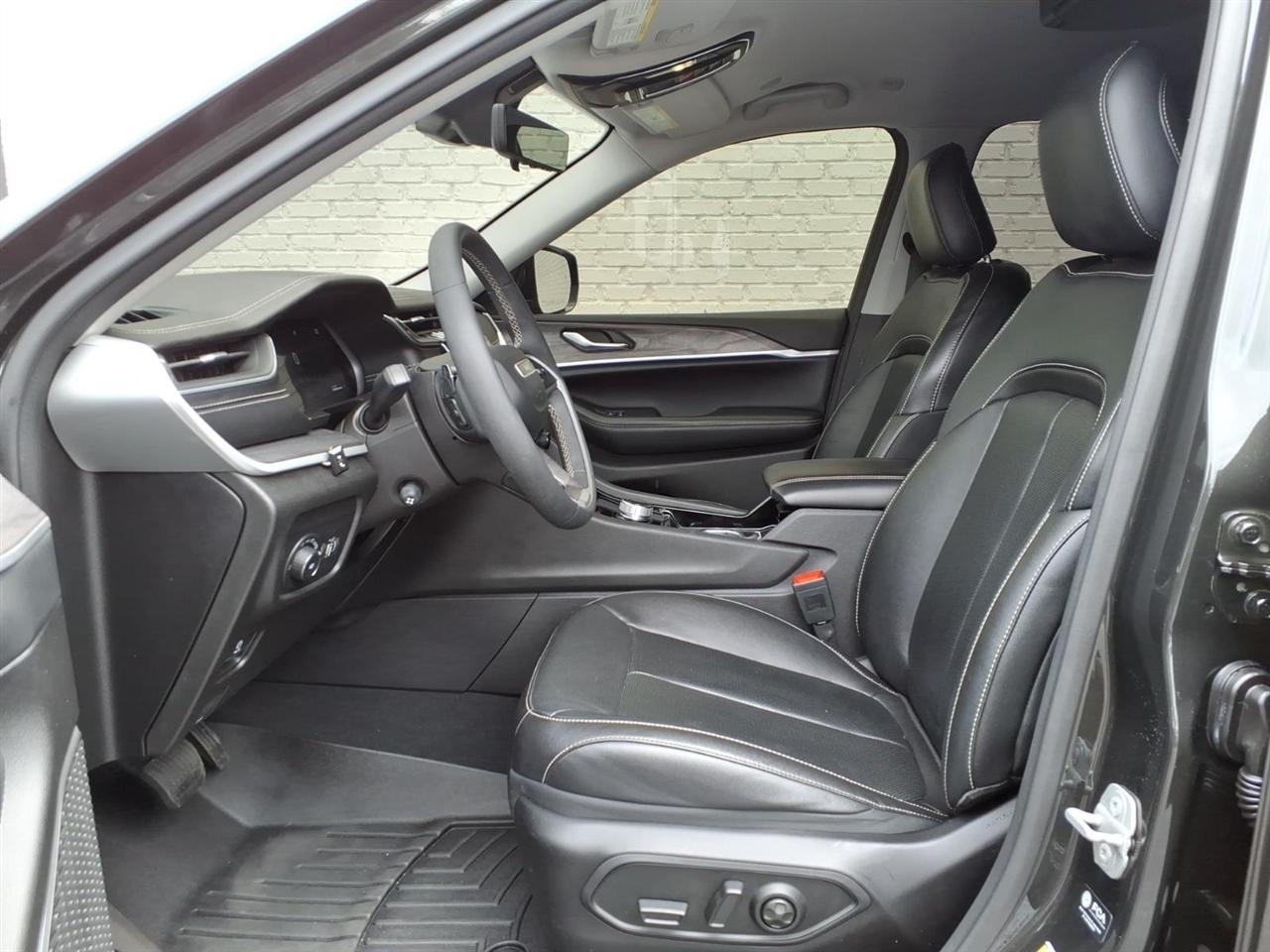 Jeep Grand Cherokee L  2023
