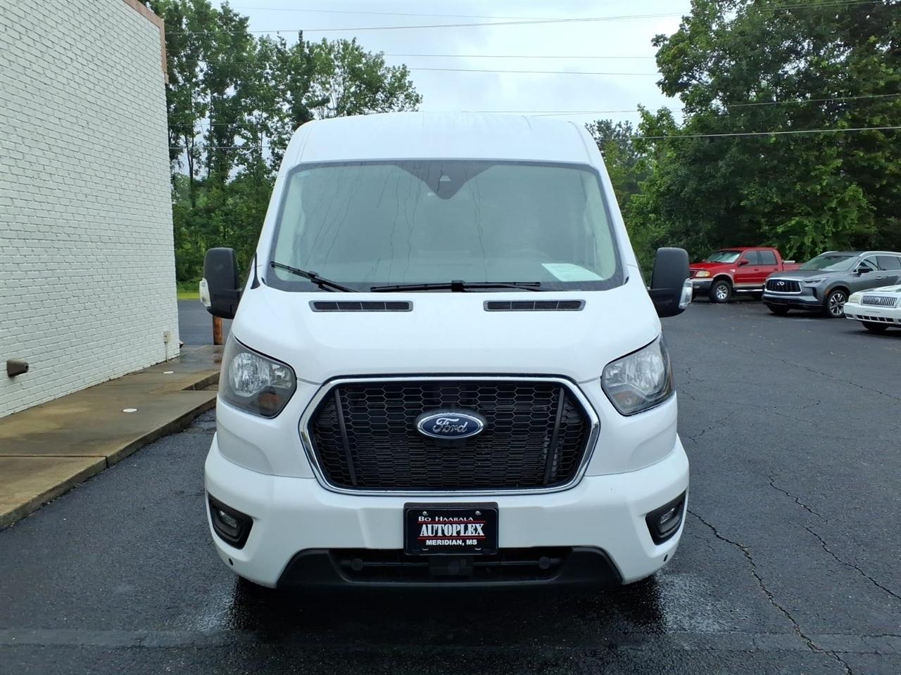Ford Transit  2025