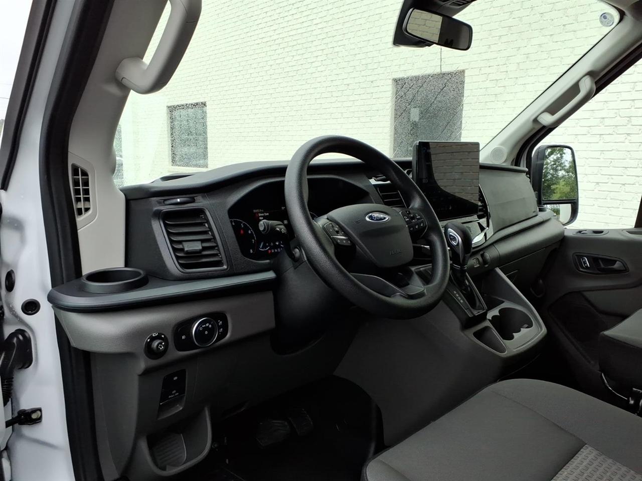 Ford Transit  2025