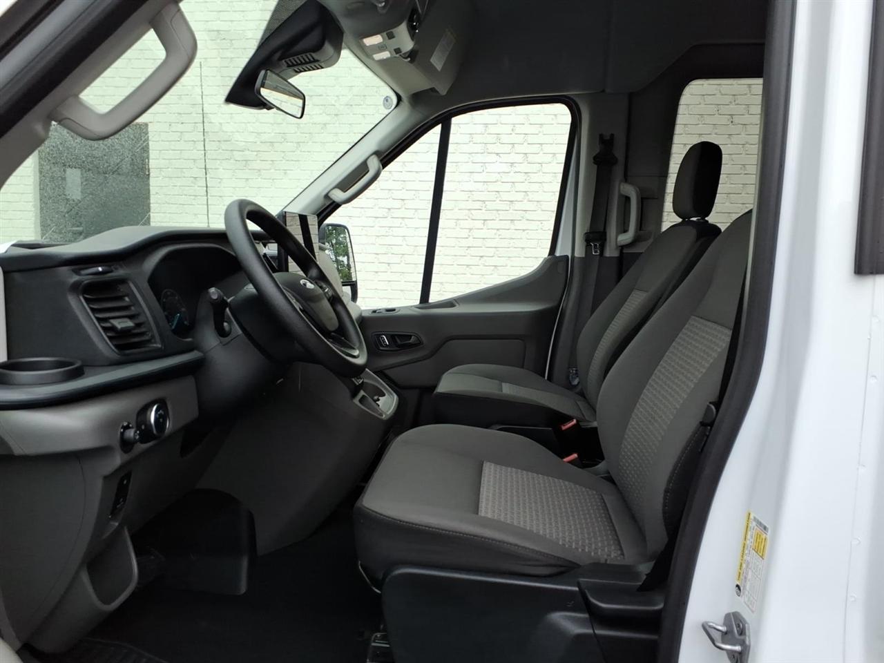 Ford Transit  2025