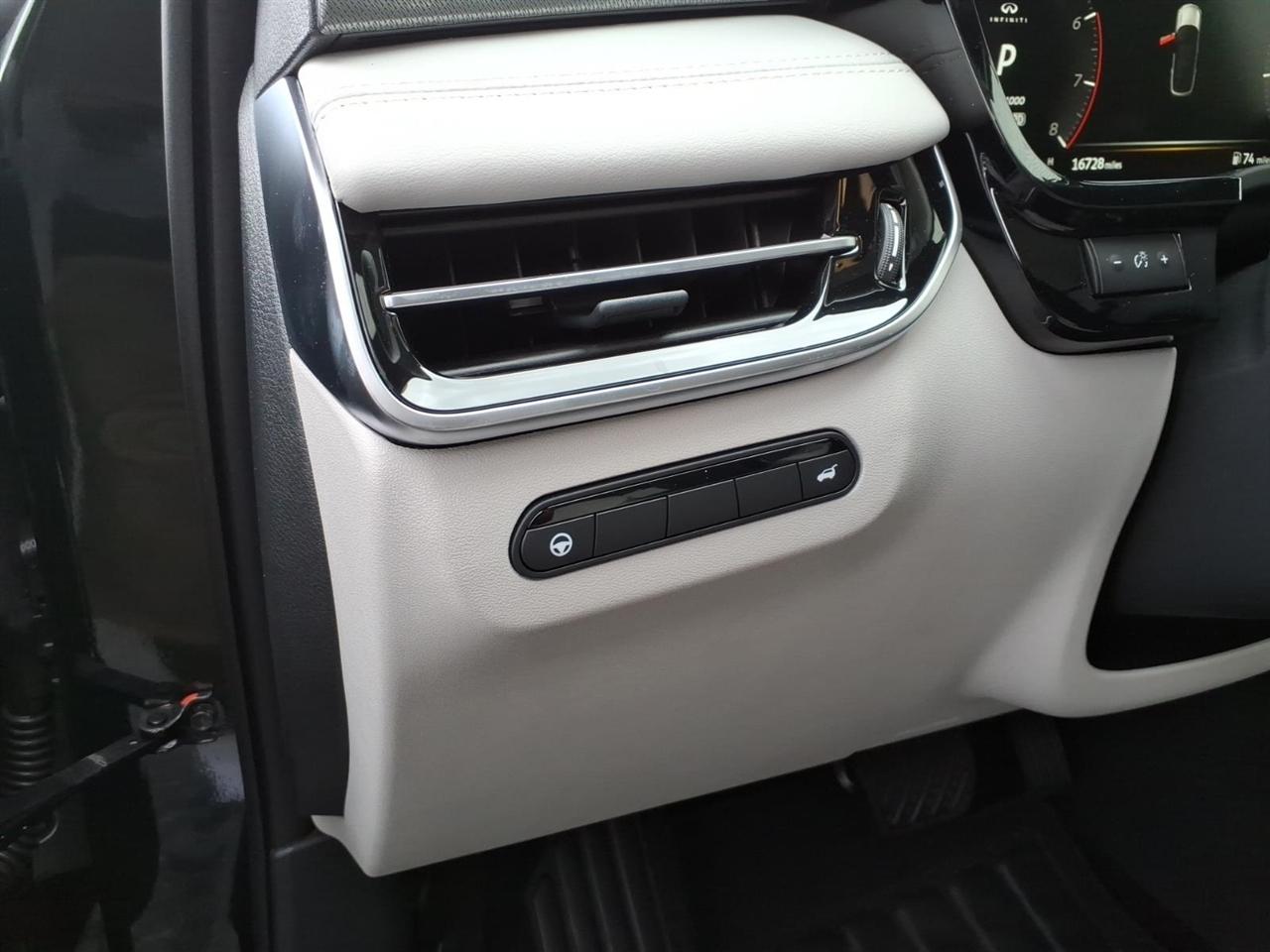 Infiniti QX60  2026