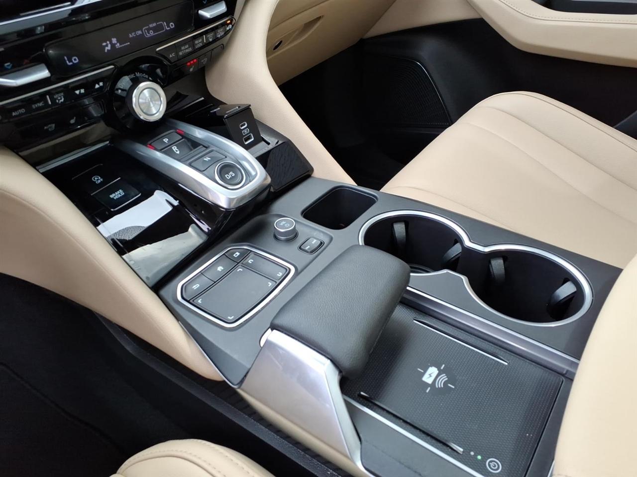 Acura MDX  2024