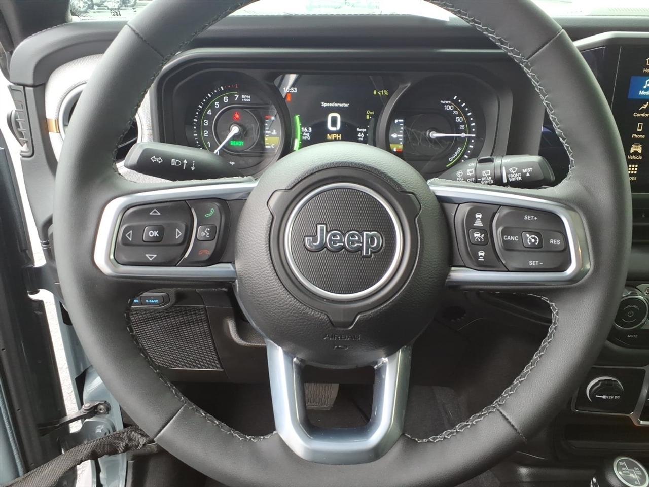 Jeep Wrangler 4xe  2025