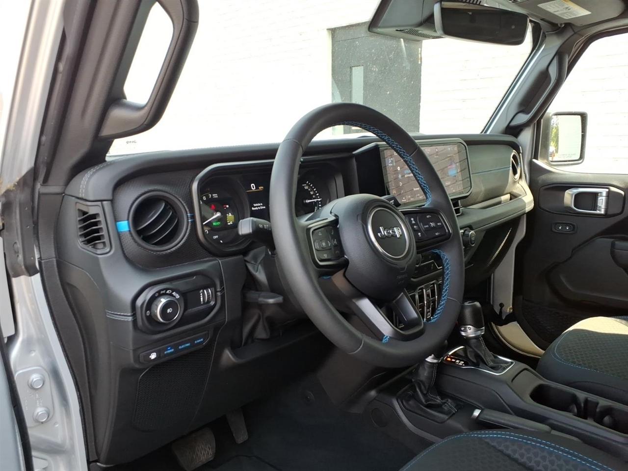Jeep Wrangler 4xe  2024