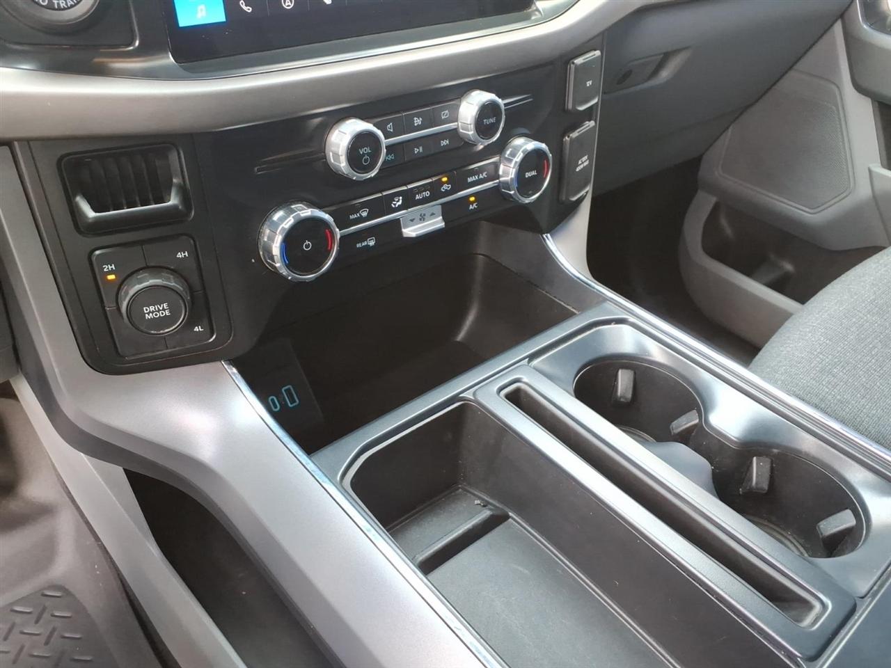 Ford F-150 XLT SuperCrew Short Bed 4WD 2024