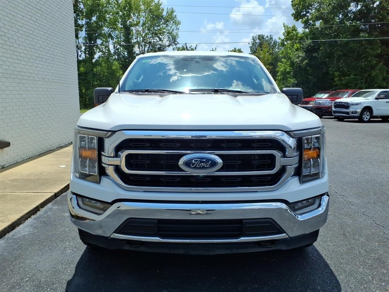 Ford F-150 XLT SuperCrew Short Bed 4WD 2023