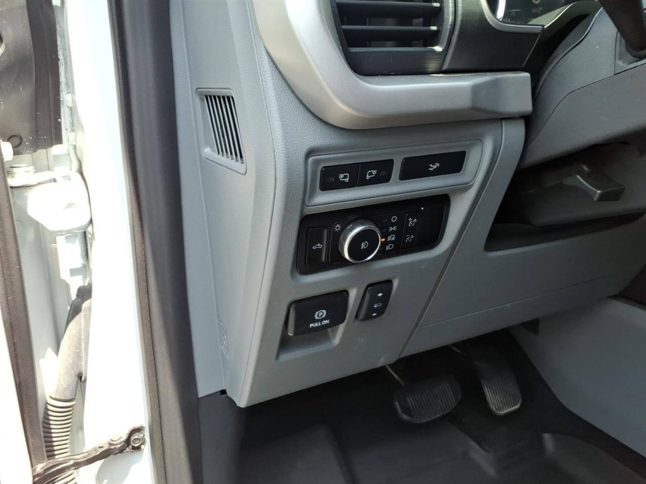 Ford F-150 XLT SuperCrew Short Bed 4WD 2023