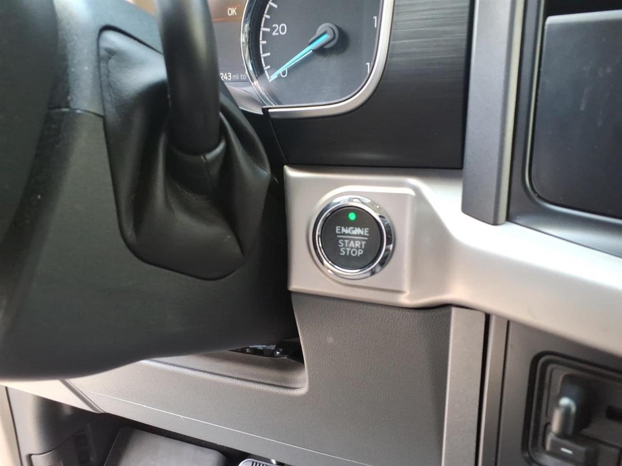 Ford F-150 XLT SuperCrew Short Bed 4WD 2023
