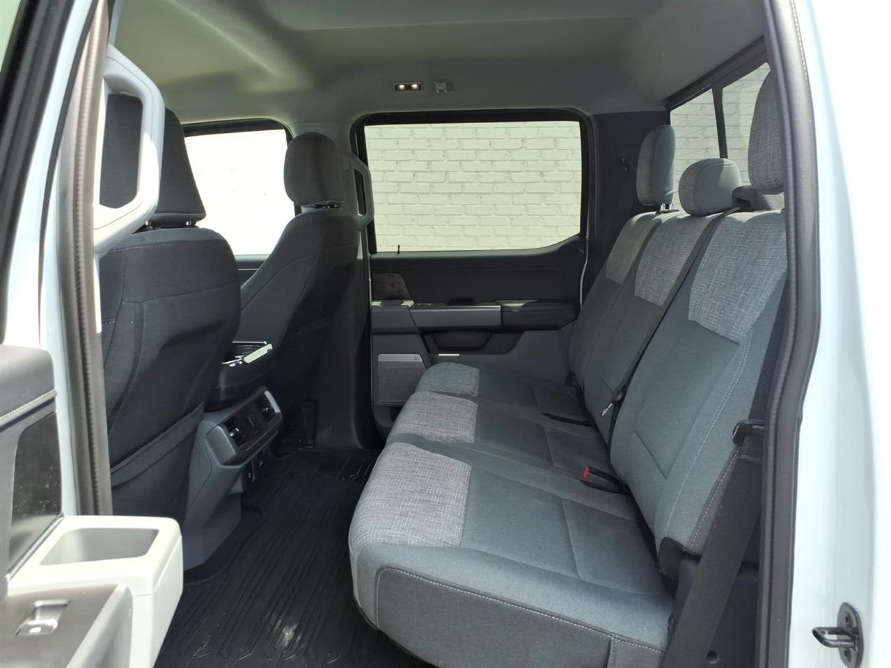 Ford F-150 XLT SuperCrew Short Bed 4WD 2023