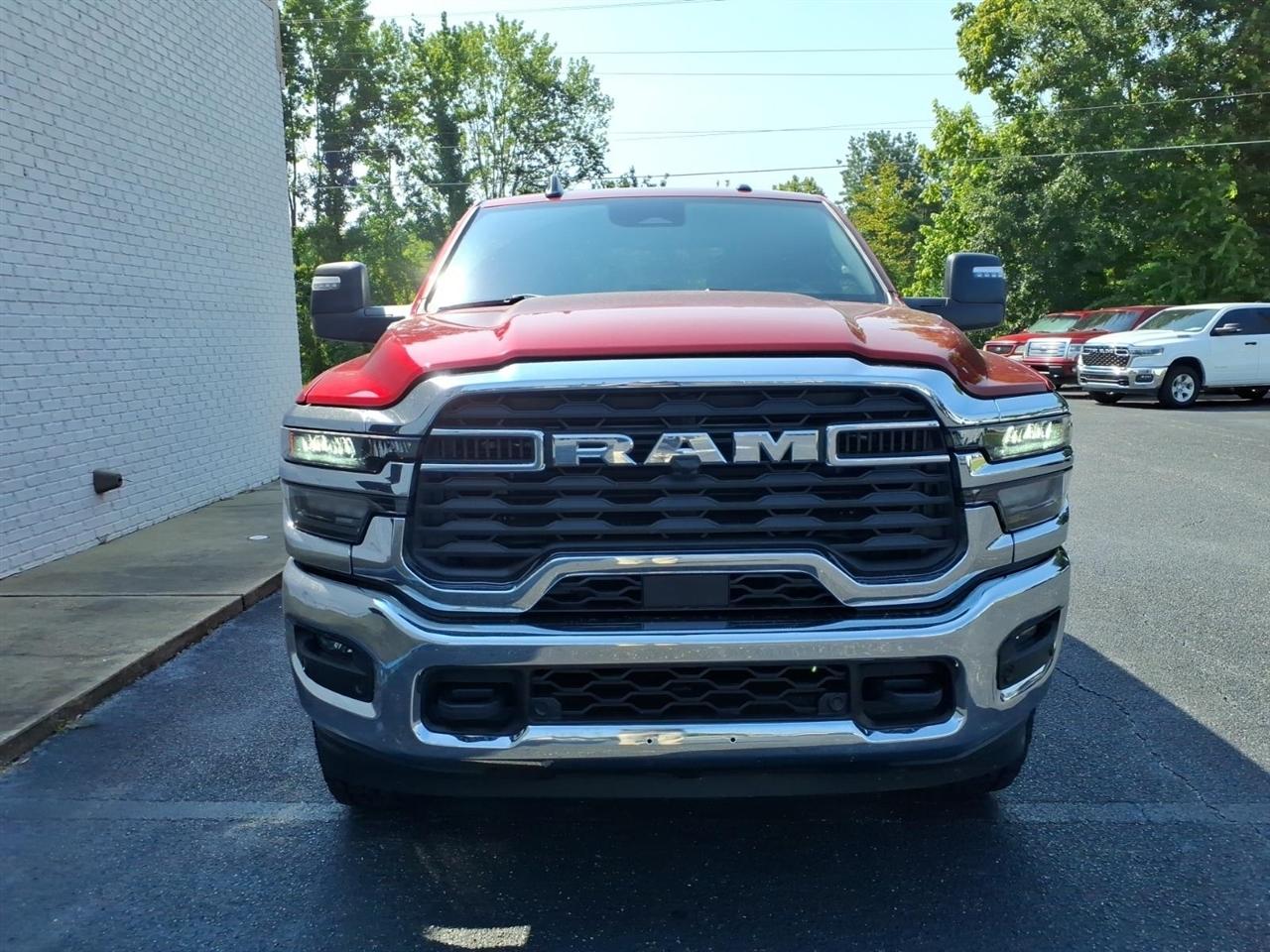 RAM 2500 Big Horn Crew Cab 4WD 2026