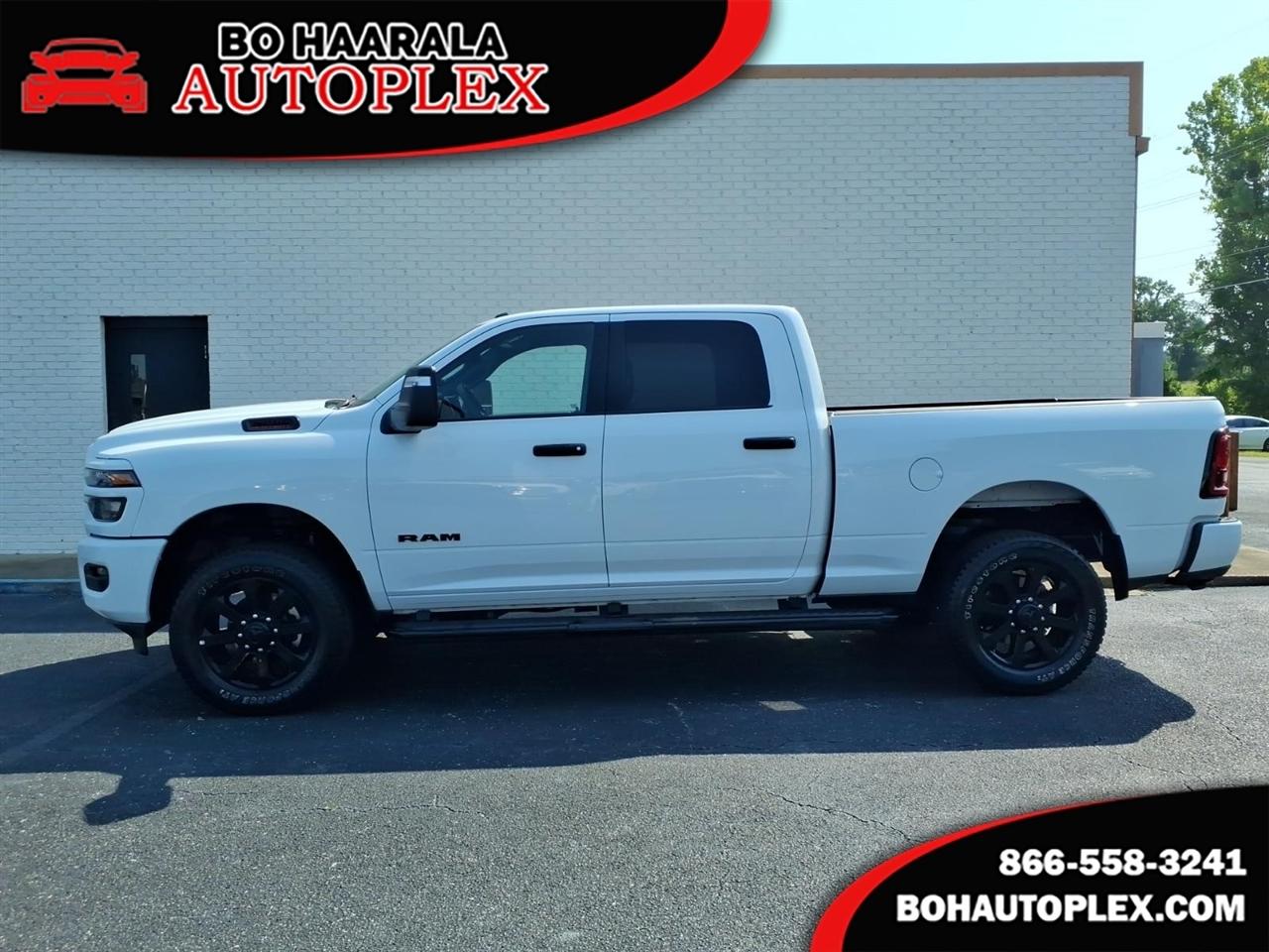 2026 RAM 2500 Big Horn Crew Cab 4WD NIGHT EDT.